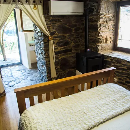 Bed and Breakfast Cabo Do Mundo 4*