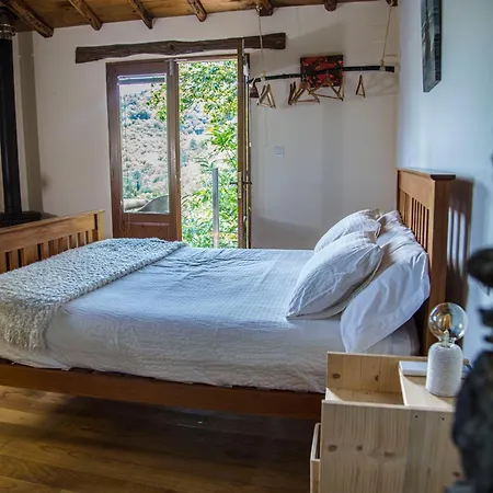 Cabo Do Mundo לינה וארוחת בוקר