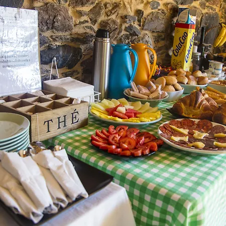 לינה וארוחת בוקר Cabo Do Mundo צ'נטדה