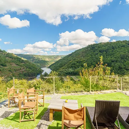 Bed & Breakfast Cabo Do Mundo Chantada