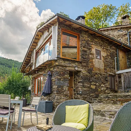 Cabo Do Mundo Bed & Breakfast Chantada