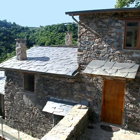 Bed and Breakfast Cabo Do Mundo 4*