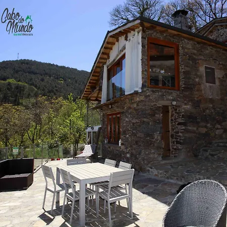 Cabo Do Mundo Bed and Breakfast 4*