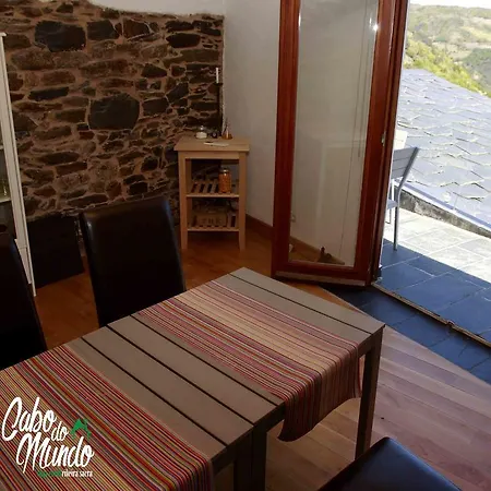 לינה וארוחת בוקר Cabo Do Mundo צ'נטדה