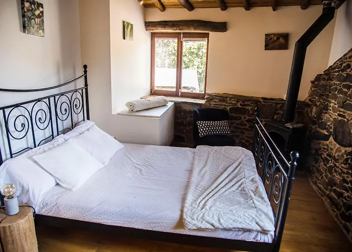 Cabo Do Mundo Bed & Breakfast