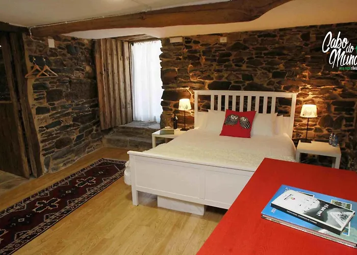 Cabo Do Mundo Bed & Breakfast 4*
