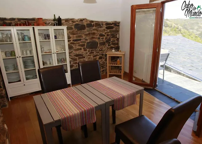 Bed & Breakfast Cabo Do Mundo