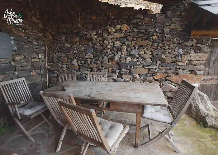 Cabo Do Mundo Bed & Breakfast 4*